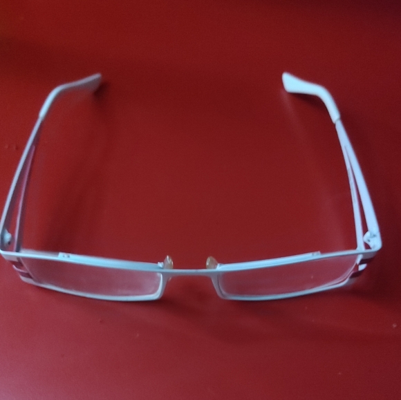 White Eyeglasses Readers 2.00 - Picture 2 of 3